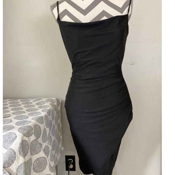 Windsor Dresses & Skirts - NEW Windsor Black Dress Formal Drape Neck Wrap Look Size Medium